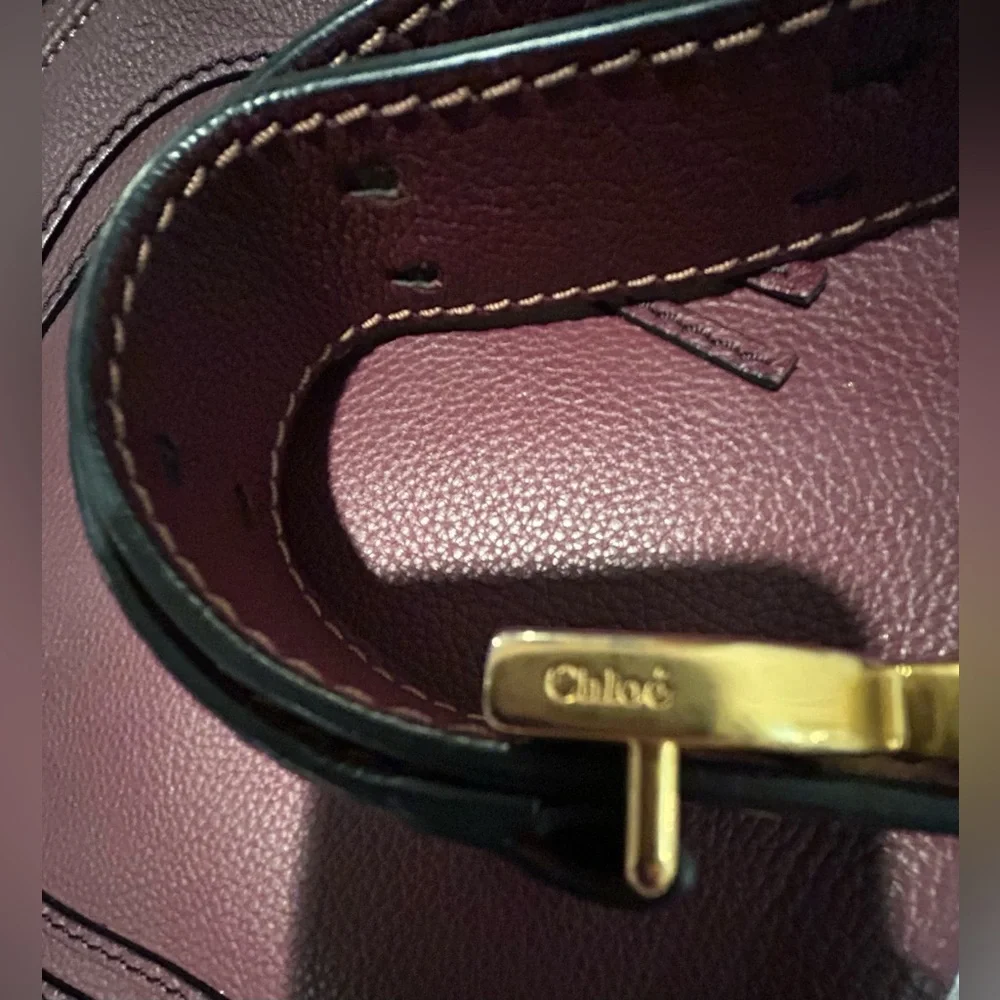 Chloe Medium Marcie Crossbody Bag in Burgundy - Picture 12 of 15